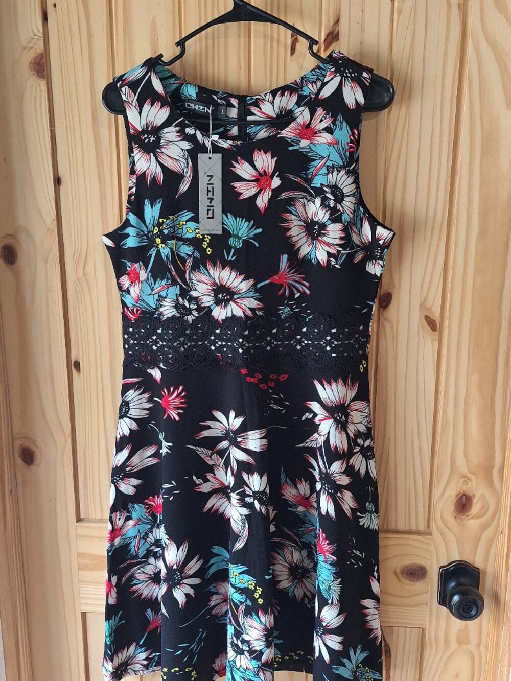 OWIN Floral Fit & Flare Dress – Size Large – Sleeveless Black Floral Dress – NWT